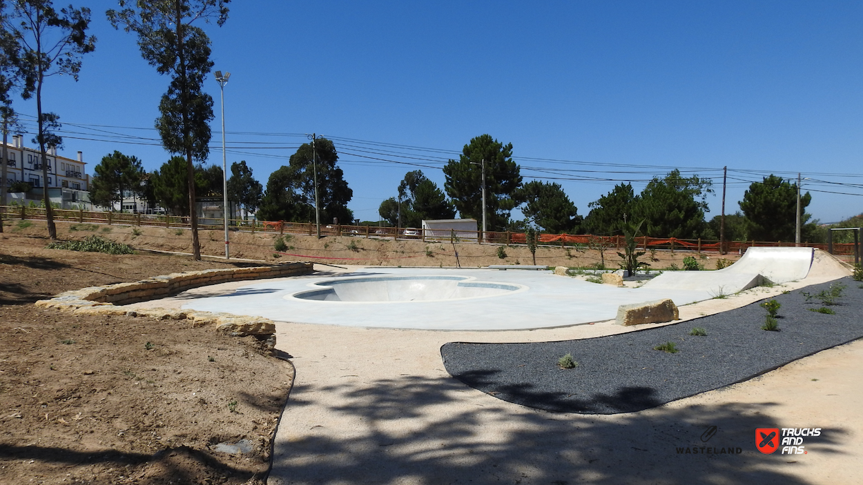 São Pedro da Cadeira skatepark